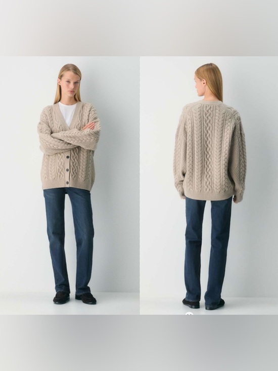 Aritzia Sweaters - Aritzia Heritage Knit Merino Wool Cable-knit V-Neck Oversized Cardigan Sz S